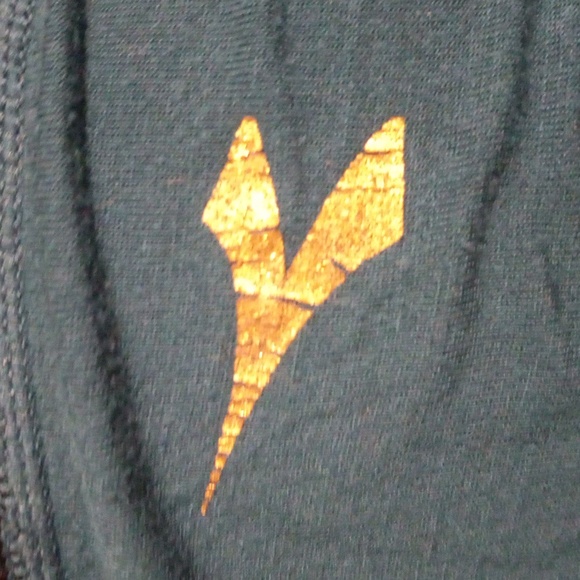 L stretchy blue top - Picture 3 of 3